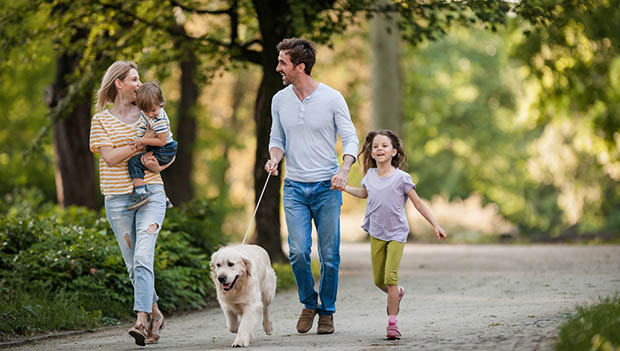 How to Take Family Photos at Home